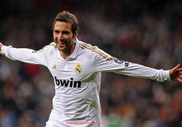 24VS体育直播-替补球员在世俱杯比赛中的登场表现及其对局势的潜在影响